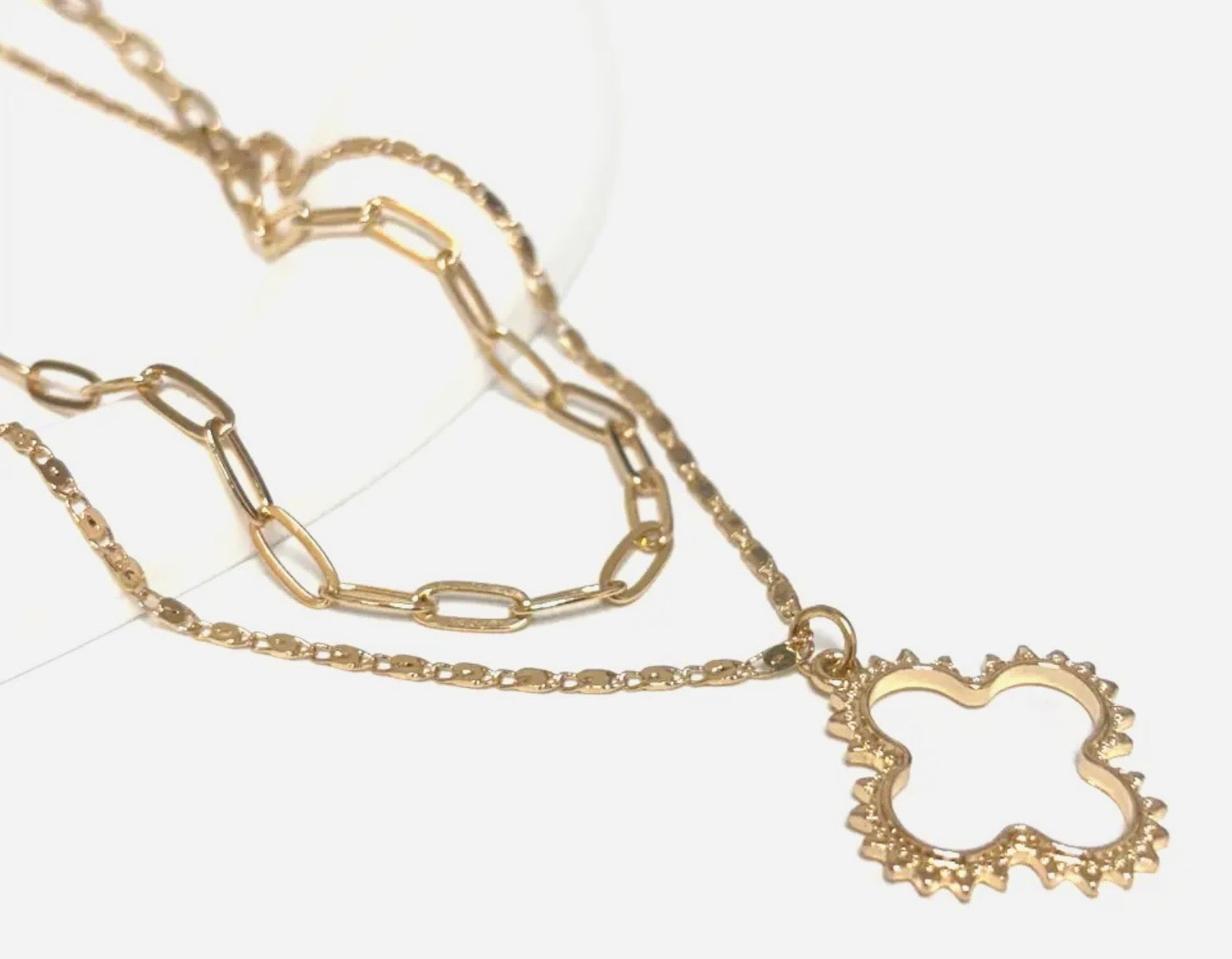 Golden Clover Layered Necklace Set